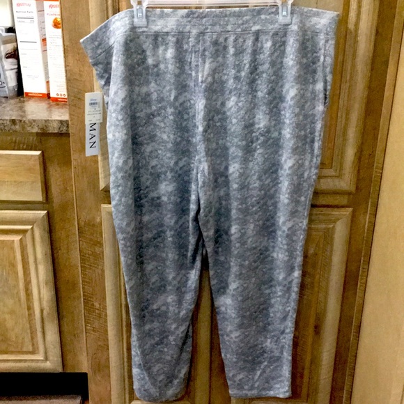 New Medium Grey Color Sweatpants With Drawstring - Picture 1 of 12